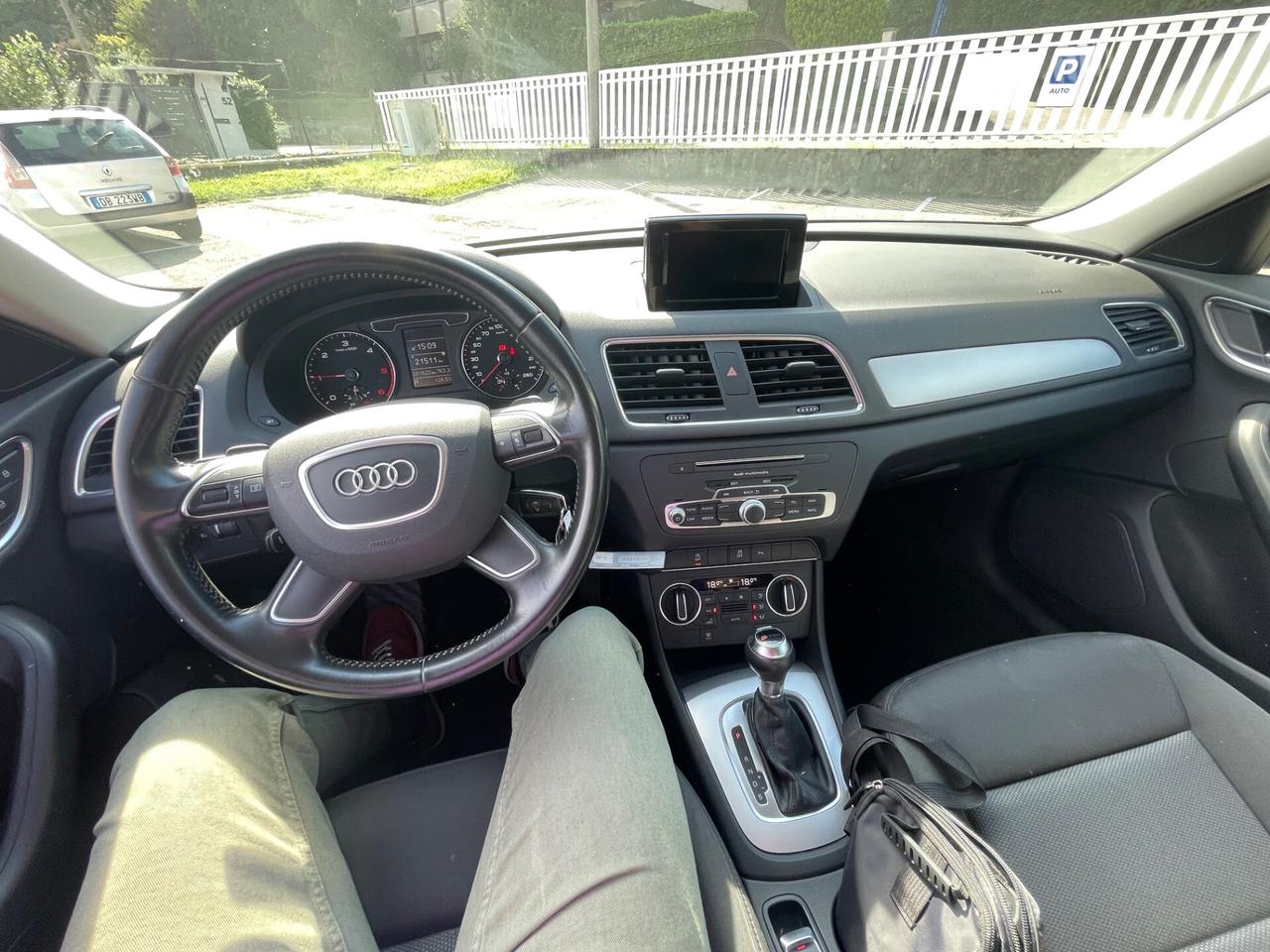 Audi Q3 2.0 TDI 150 CV S tronic Business