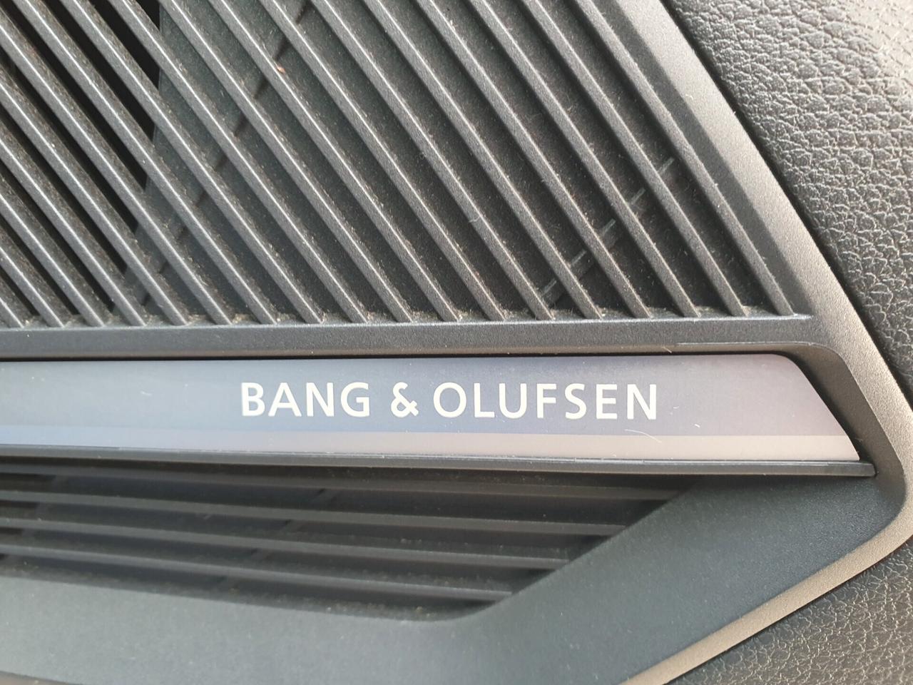 Audi Q2 1.6 TDI 116cv S-line Neopatent man 2019