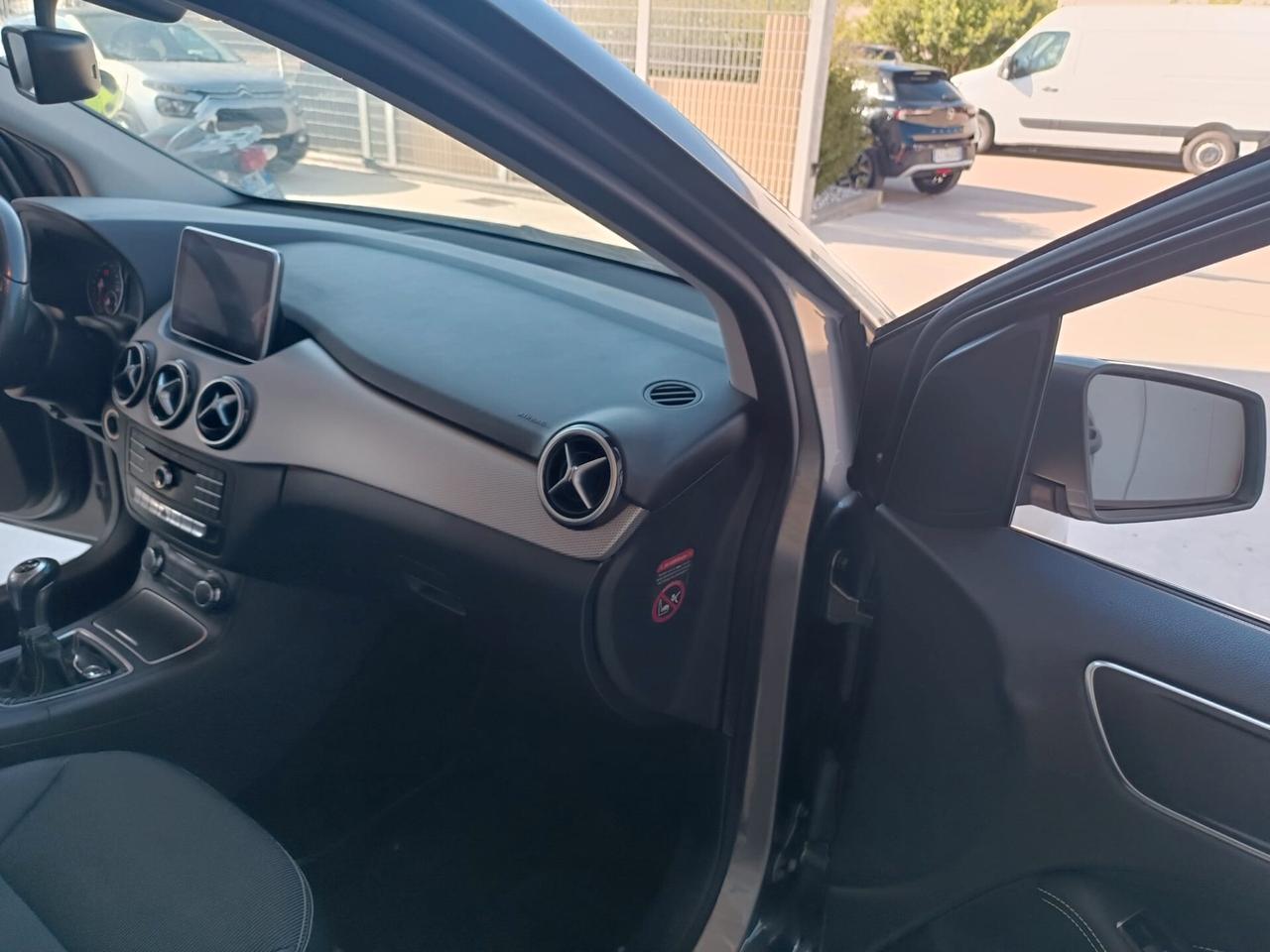 Mercedes-benz B 180 CDI Premium