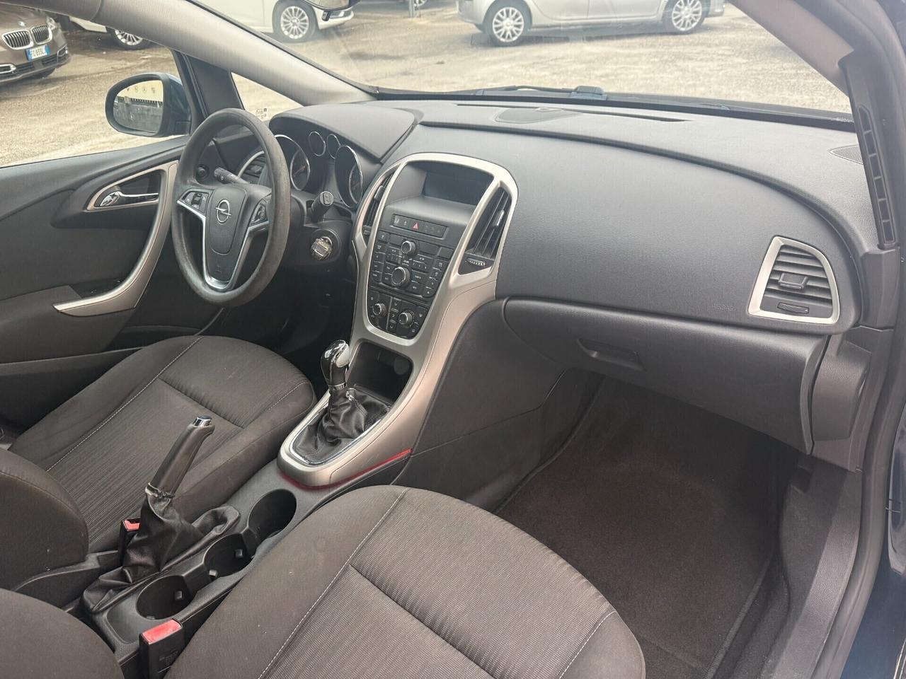 Opel Astra 1.7 CDTI 110CV Sports Tourer Cosmo