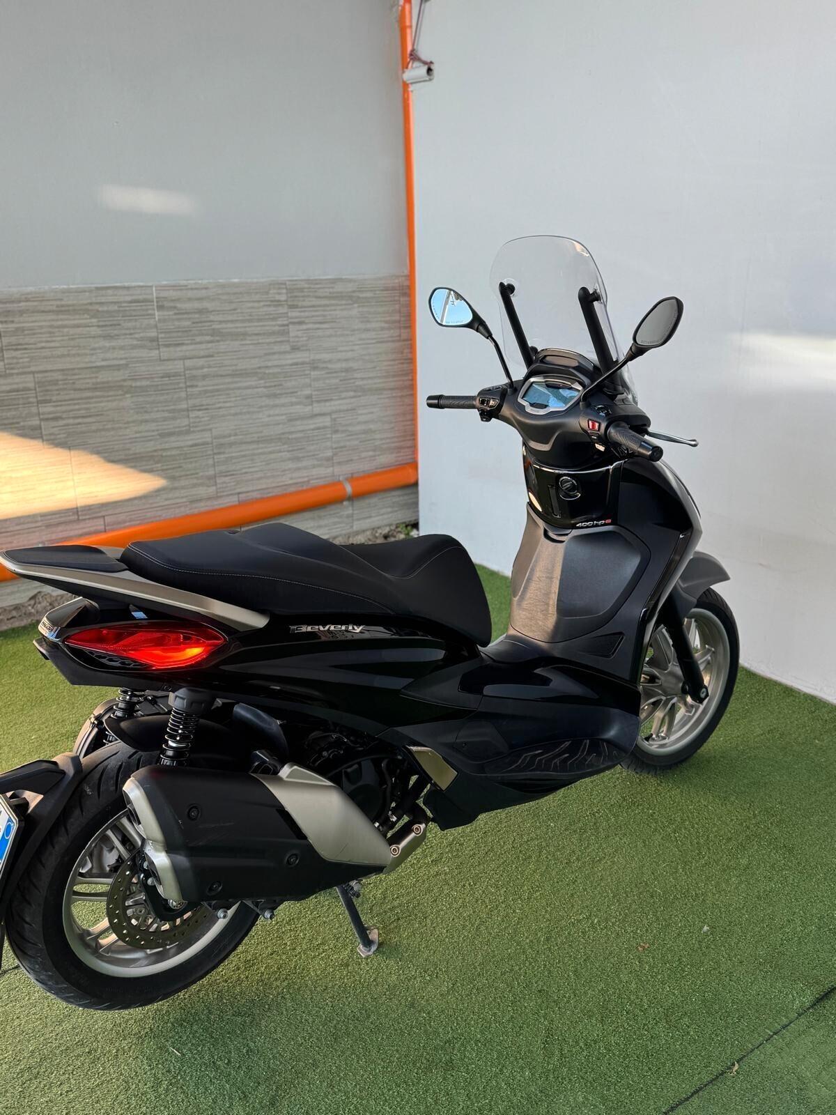 Piaggio Beverly 400