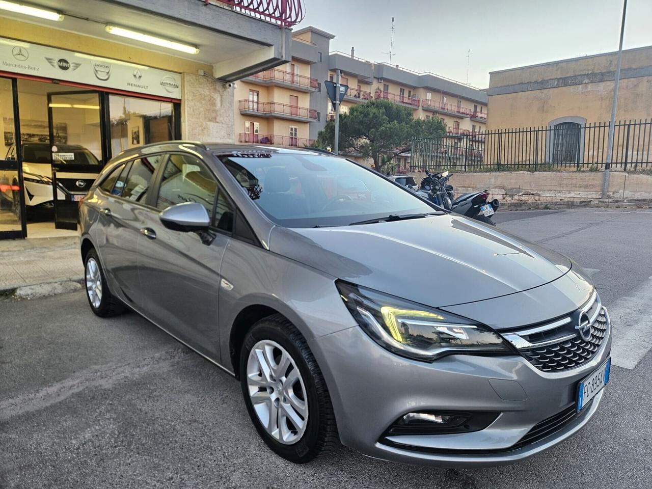 Opel Astra Sports Tourer 1.6 cdti