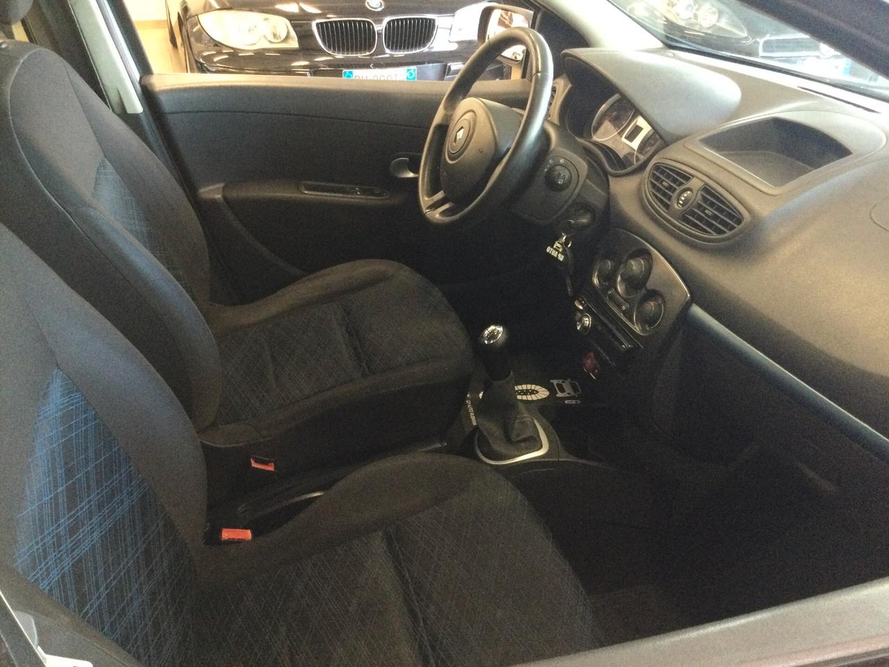 Renault Clio 1.2 16V 5 porte