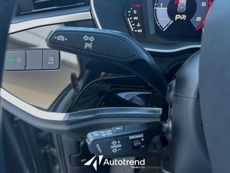 Audi Q3 35 TDI 150 CV Automatica NAVI LED Business