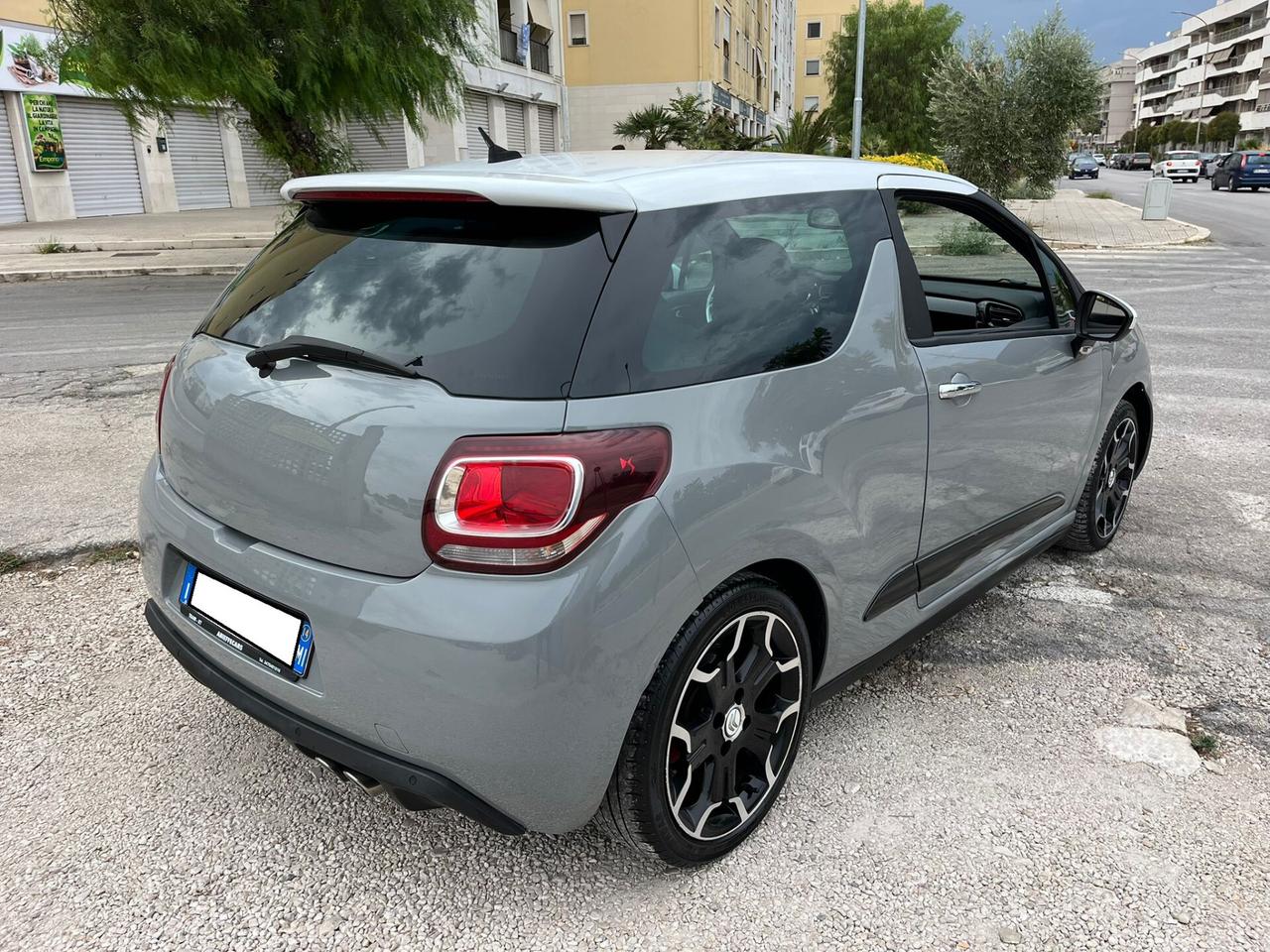 DS3 BlueHDi 120 S&S So Irresistible 2014