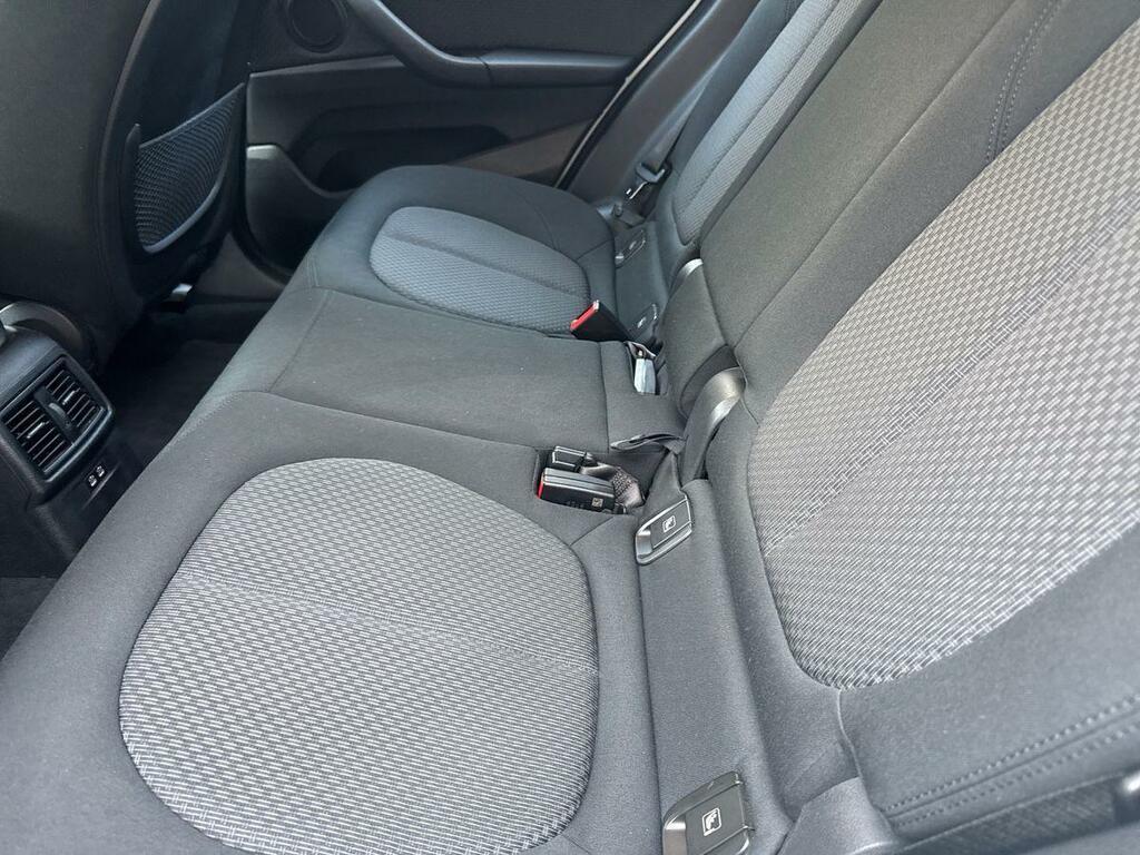 BMW X1 25 e Business Advantage xDrive Steptronic