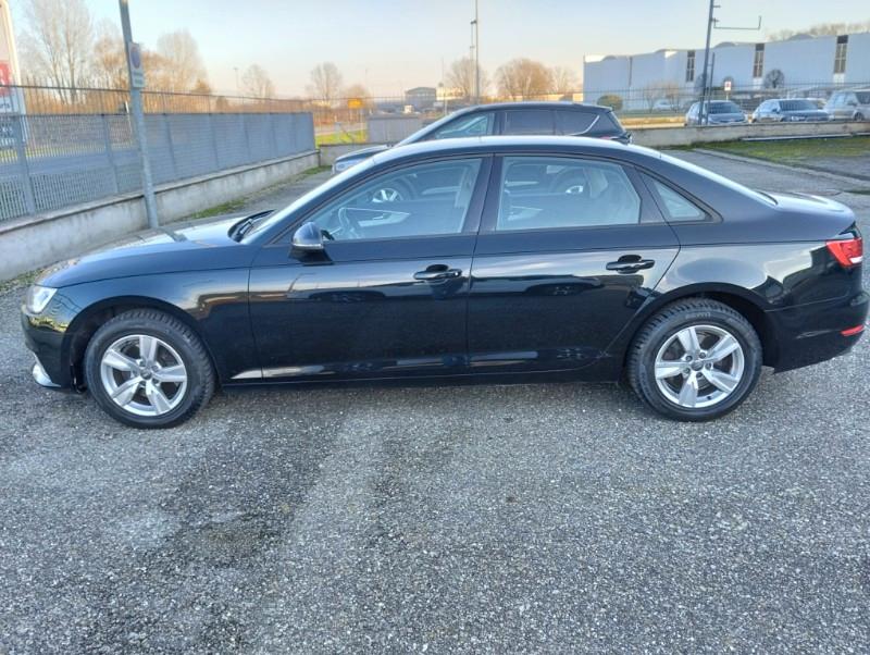 AUDI A4 2.0 TDI 150 CV S tronic Business