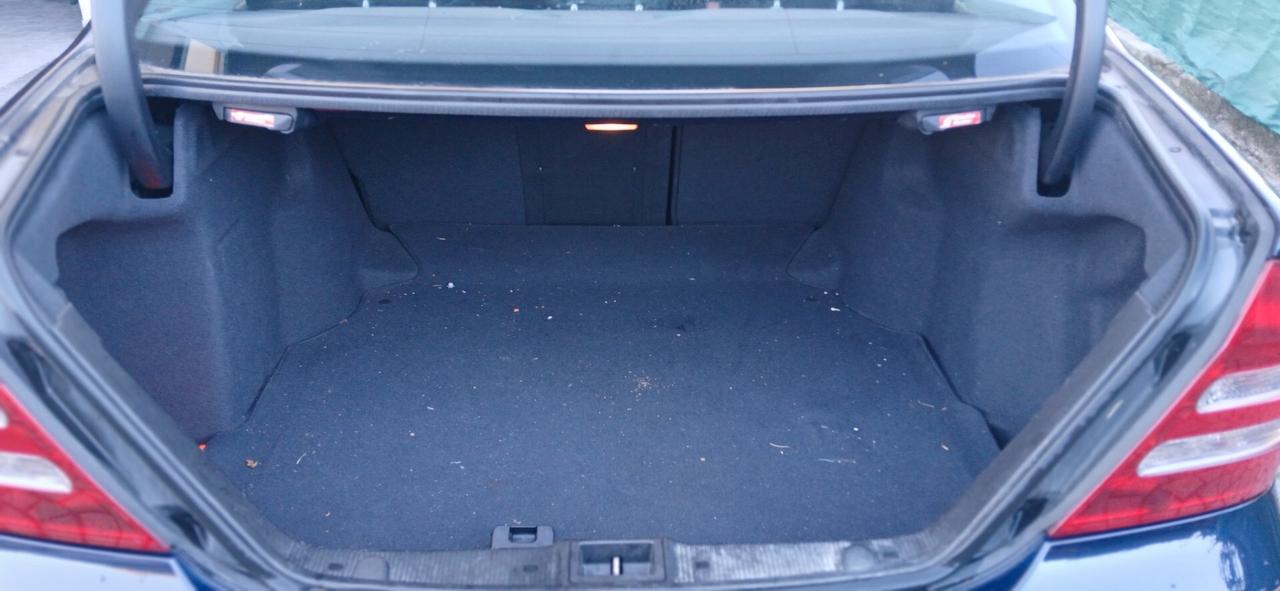 Mercedes-benz C 220 200 CDI cat Classic