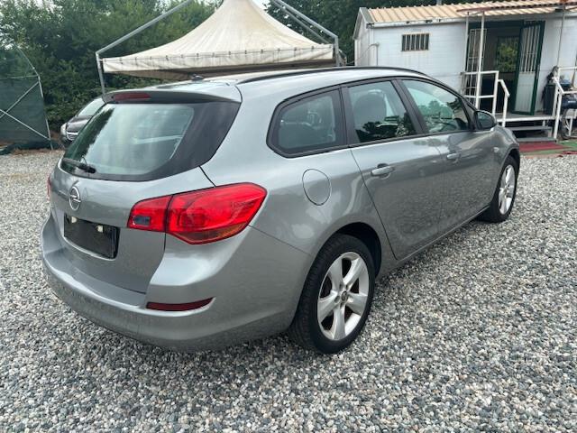 Opel Astra 1.4 Turbo 140CV Sports Tourer GPL Tech Elective