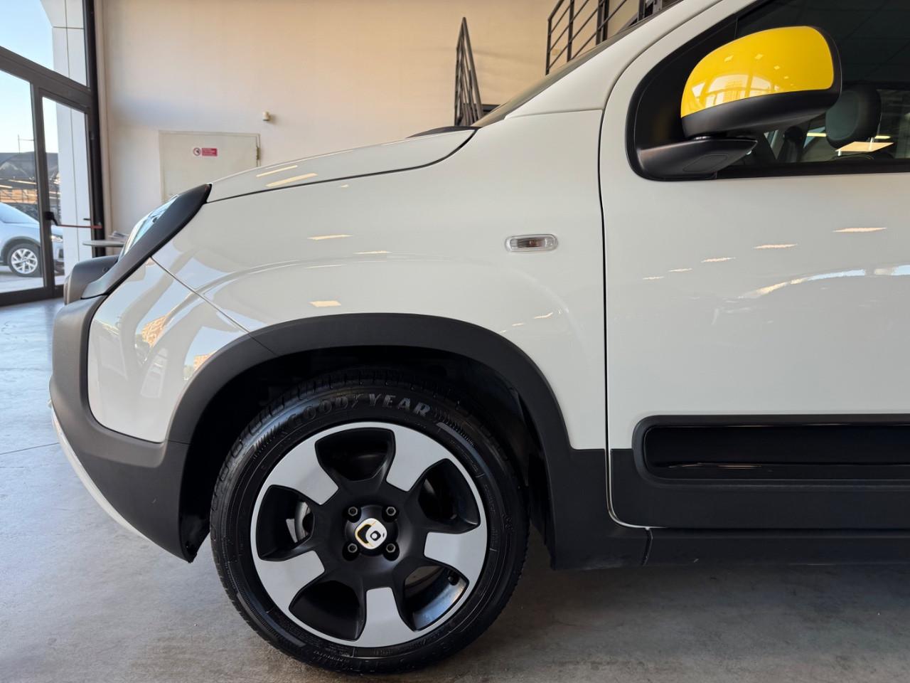 Fiat Pandina Cross 1.0 FireFly Hybrid S&S 70cv