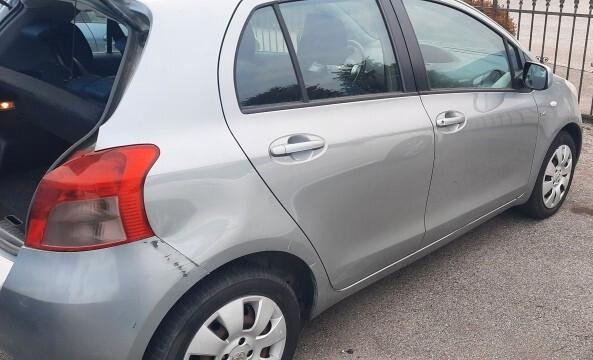 Toyota Yaris 1.4 16V Pop