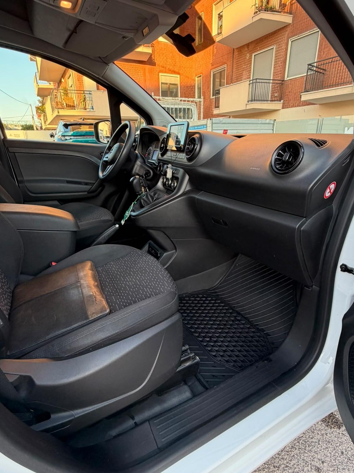 Mercedes Benz citan