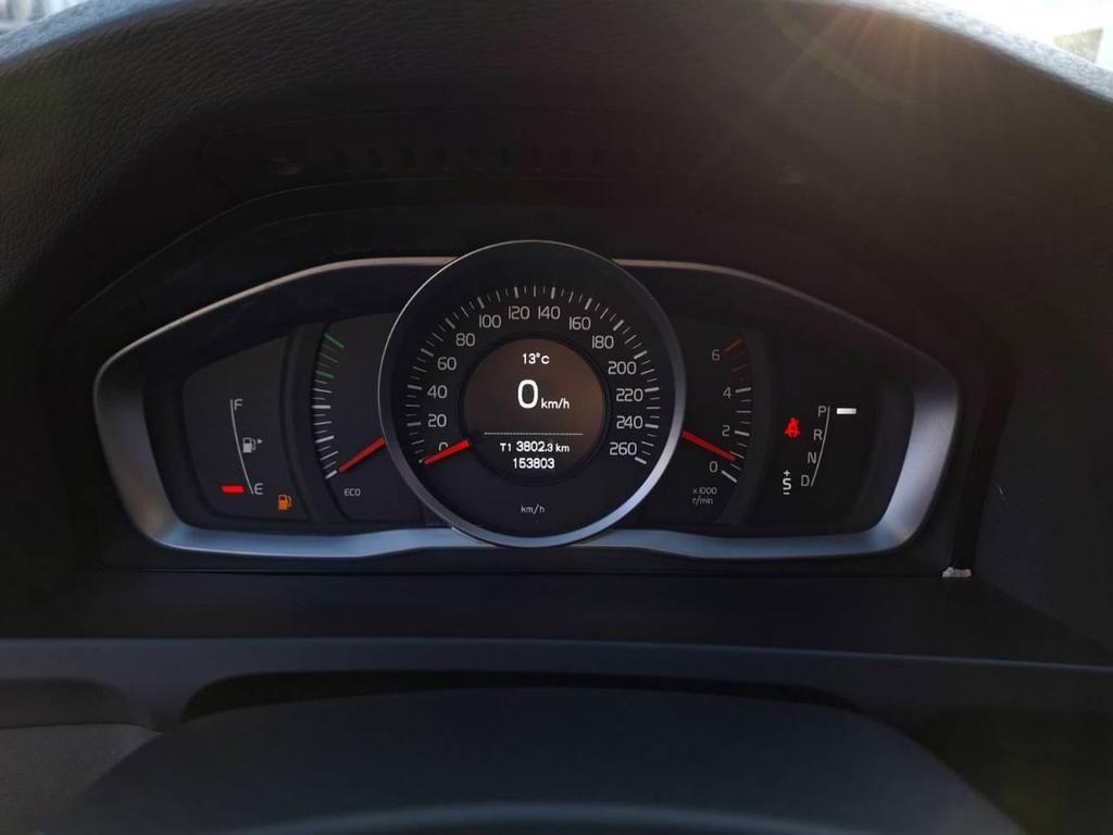 Volvo V60 2.0 D3 Momentum Geartronic