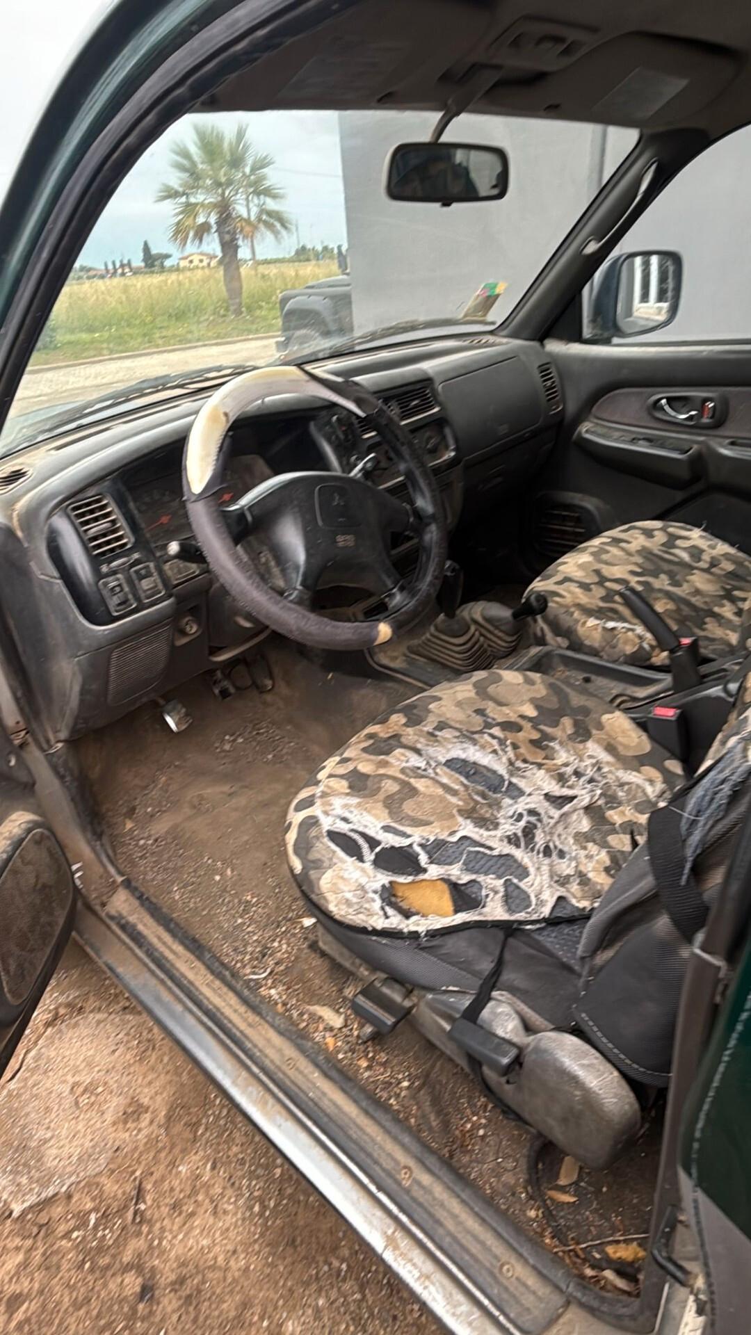 Mitsubishi L200 2.5 TDI 115CV 4WD Club Cab