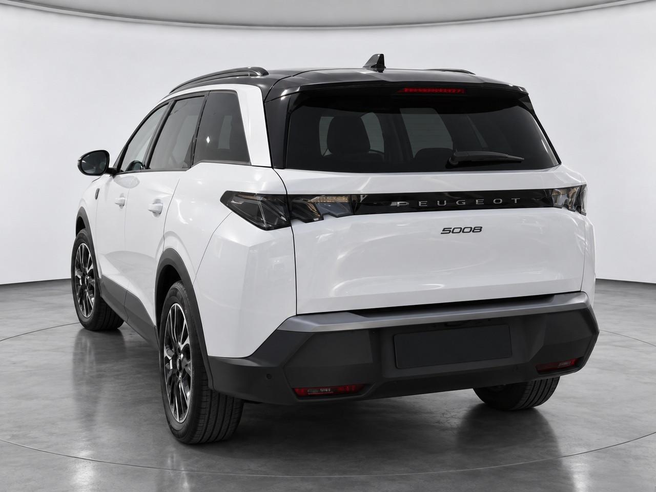 PEUGEOT 5008 III 2024 - Nuovo 5008 Hybrid 136 e-DCS6 GT
