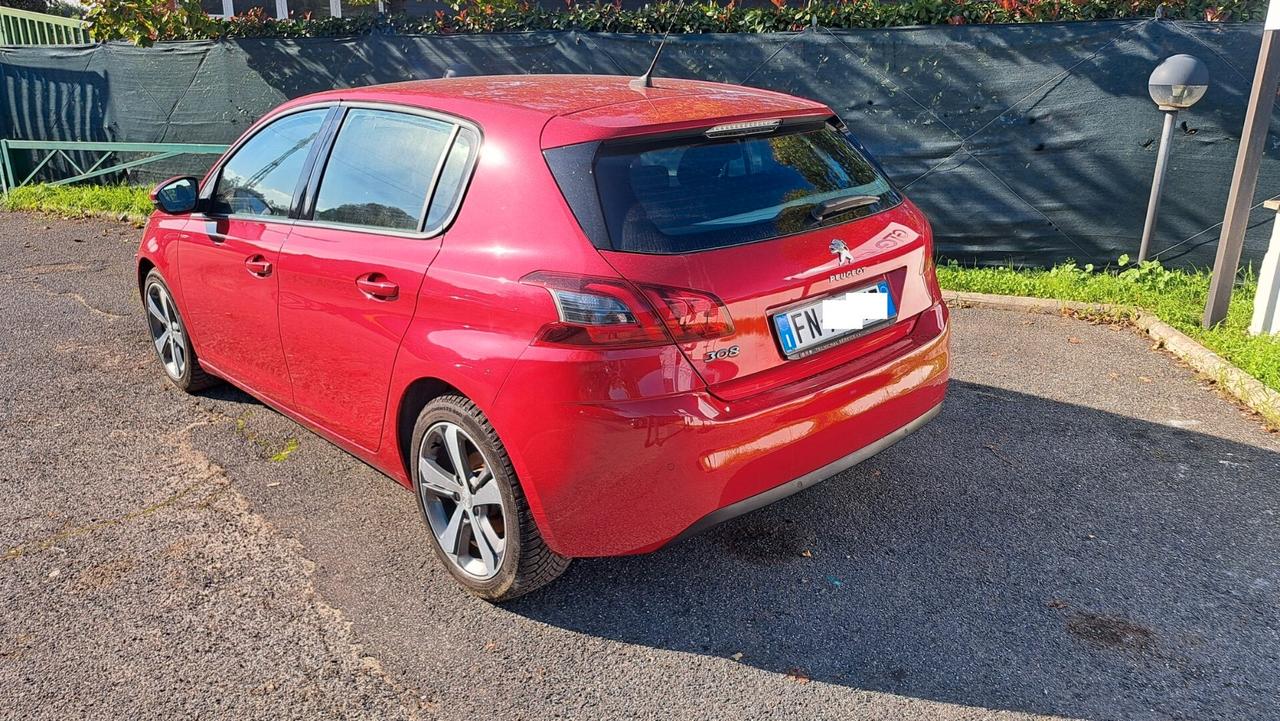 Peugeot 308 BlueHDi 100 S&S Allure