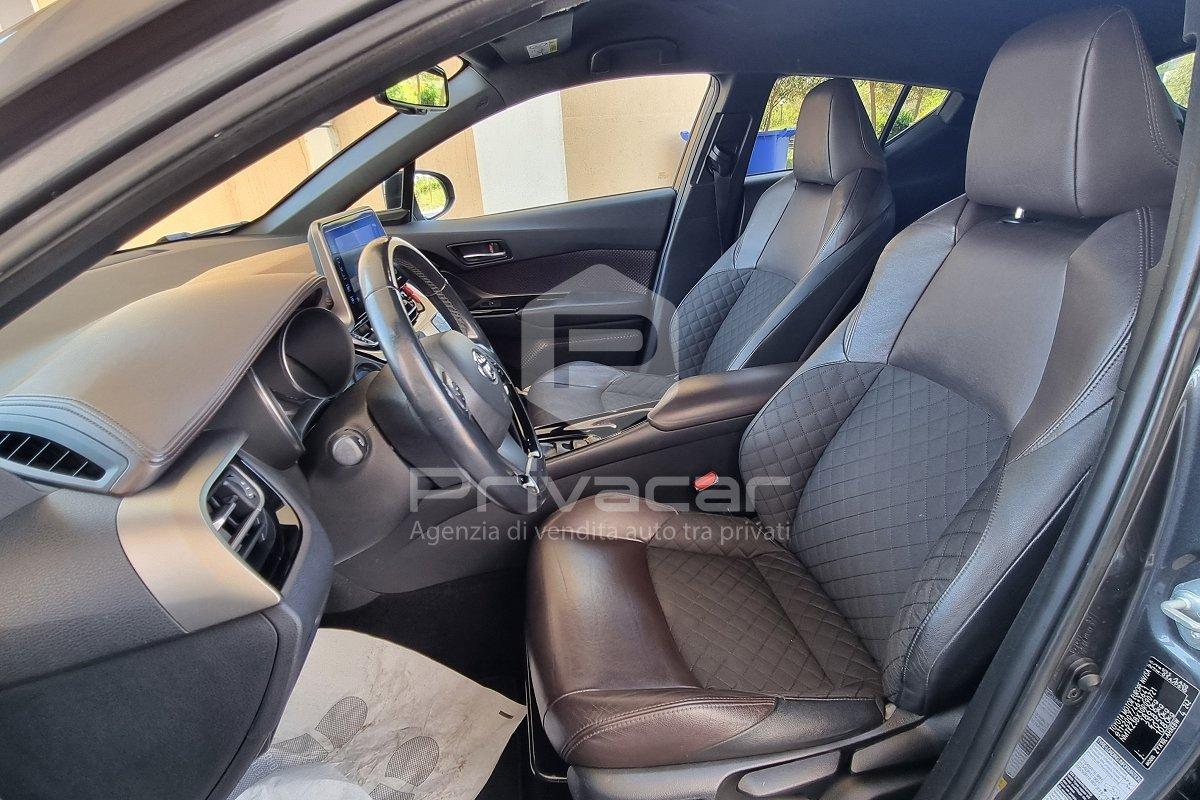 TOYOTA C-HR 1.8 Hybrid E-CVT Lounge