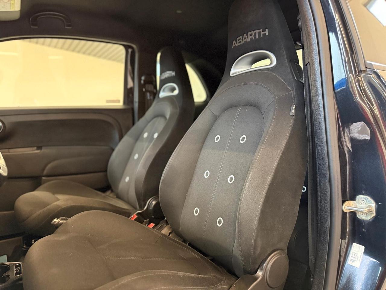 Abarth 595 1.4 Turbo T-Jet 160 CV Pista