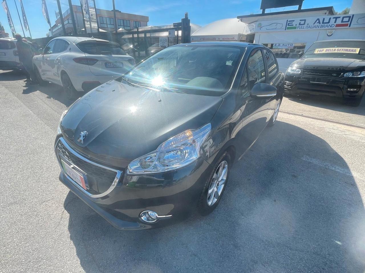 Peugeot 208 1.2 VTi 82 CV 5 porte Allure