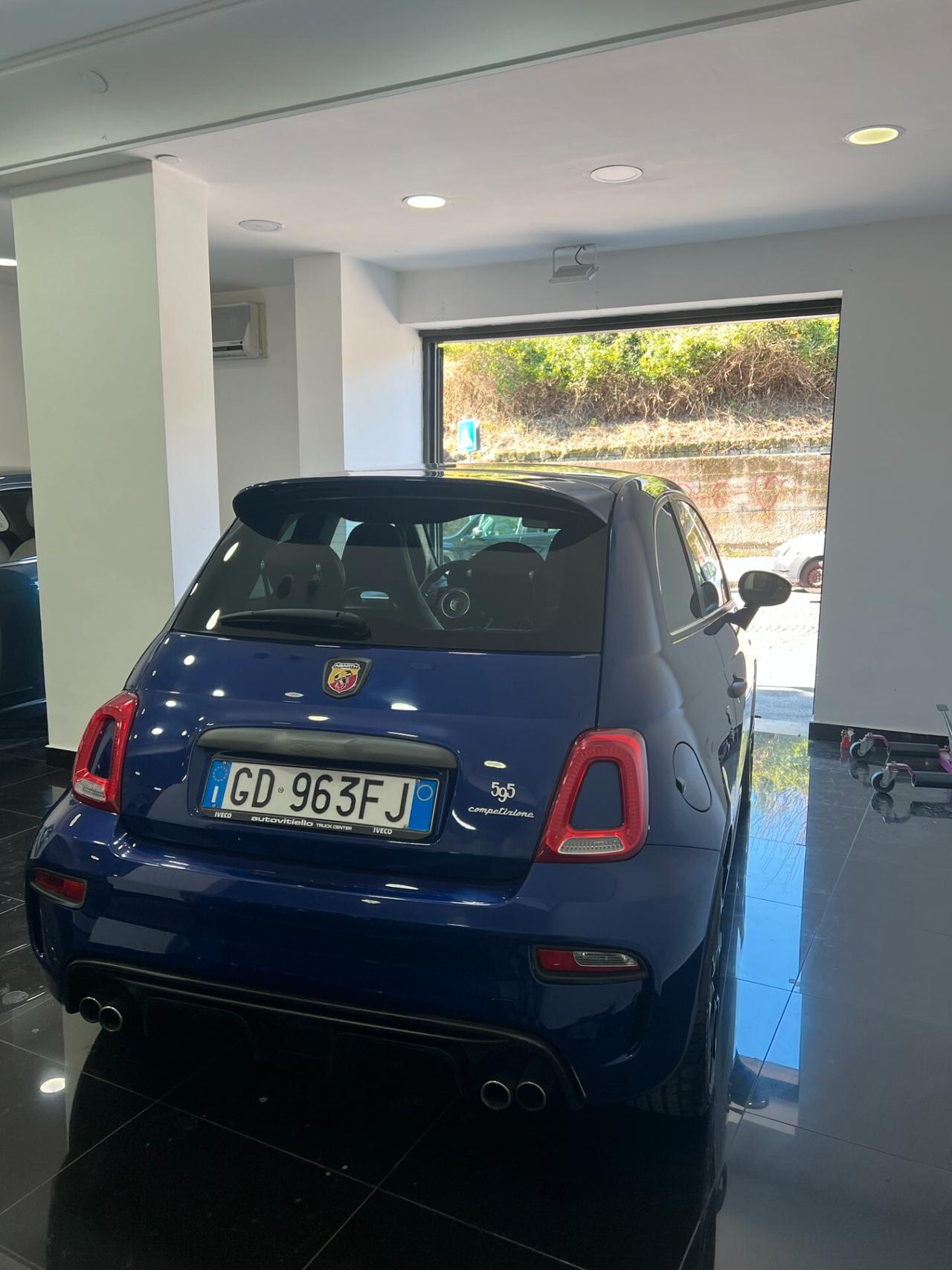 Abarth 595 1.4 Turbo T-Jet 180 CV Competizione