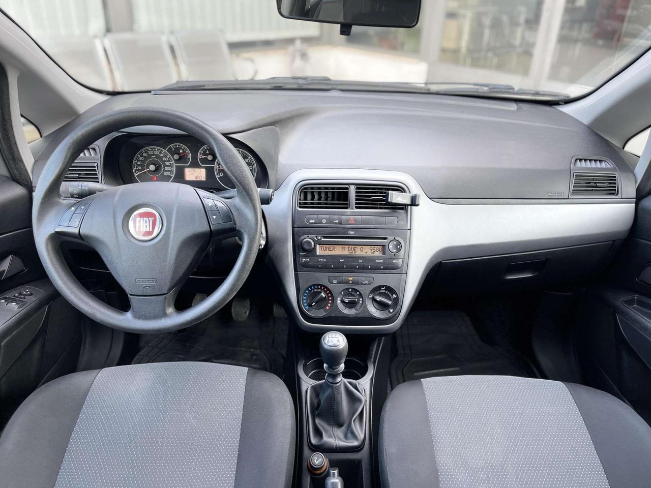 Fiat Punto 1.2 Benzina 69CV E5 Neo - 2013