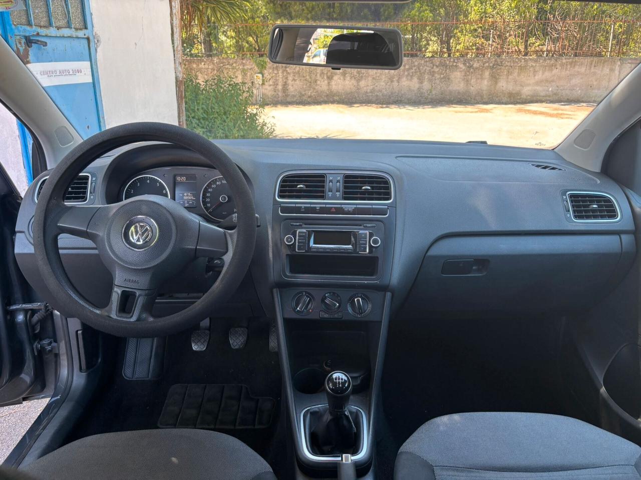 VOLKSWAGEN POLO 1.2 Comfortline 5p - 2012