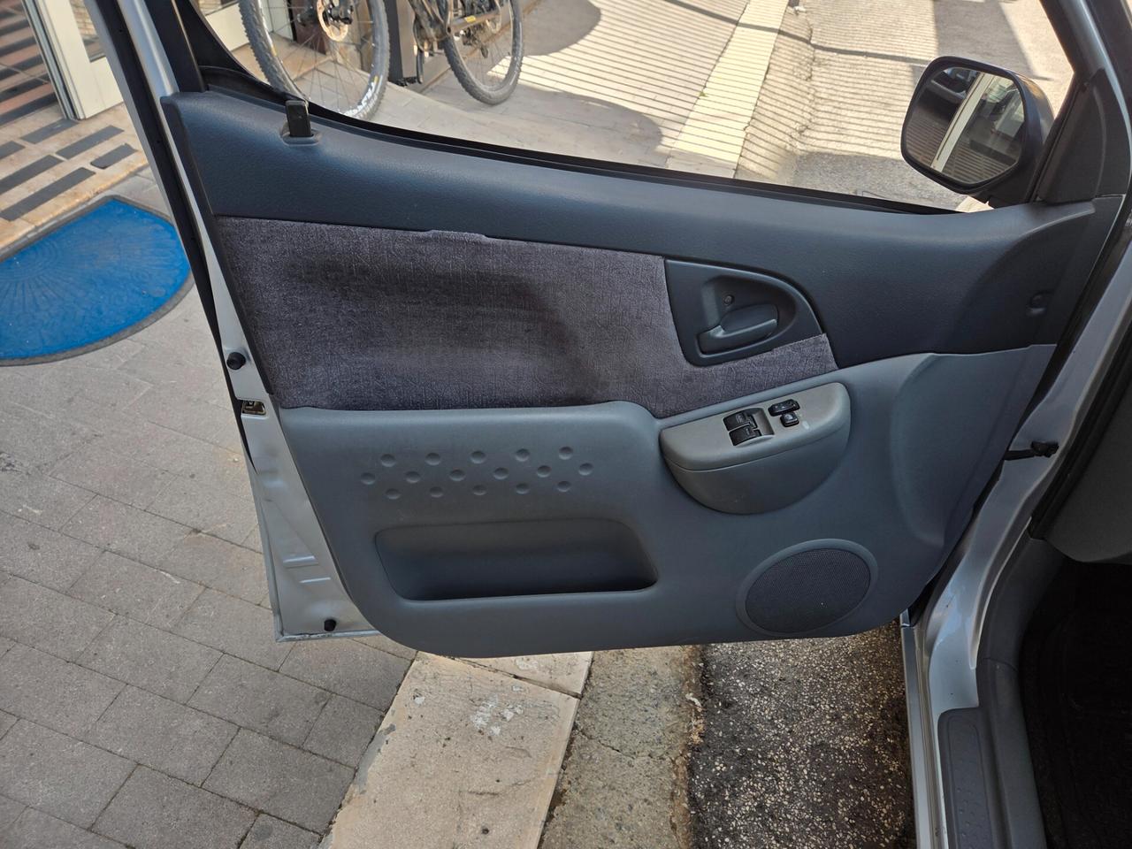 TOYOTA YARIS VERSO 1.3 BENZ GPL VALIDO FINO AL2032