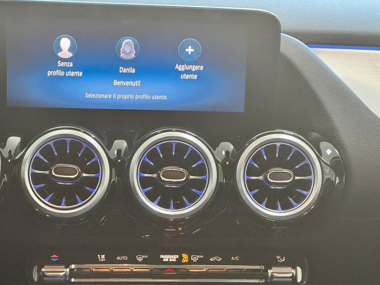 Mercedes-benz GLA 180 d Automatic AMG Line Premium Plus