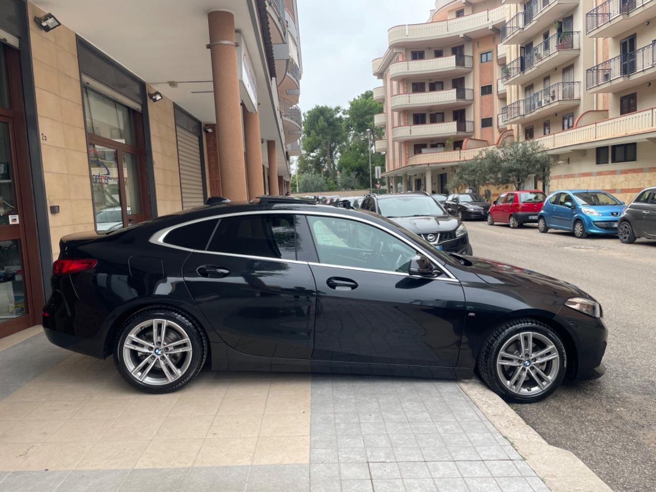 Bmw Serie 2 Gran Coupé 216d Luxury aut. "TETTO NAVY PELLE LED "