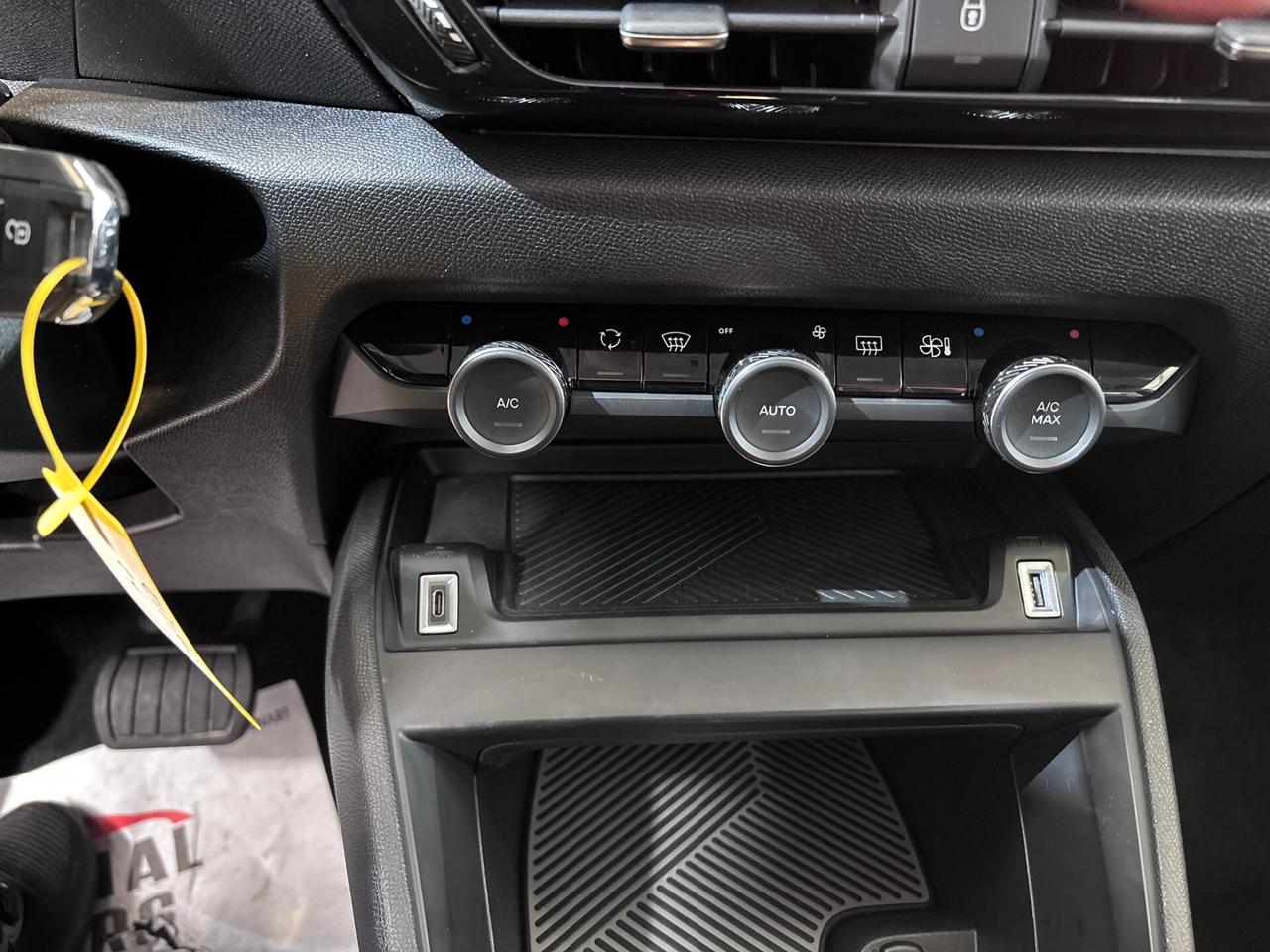 Citroen C4 BlueHDi 130 S&S EAT8 Plus