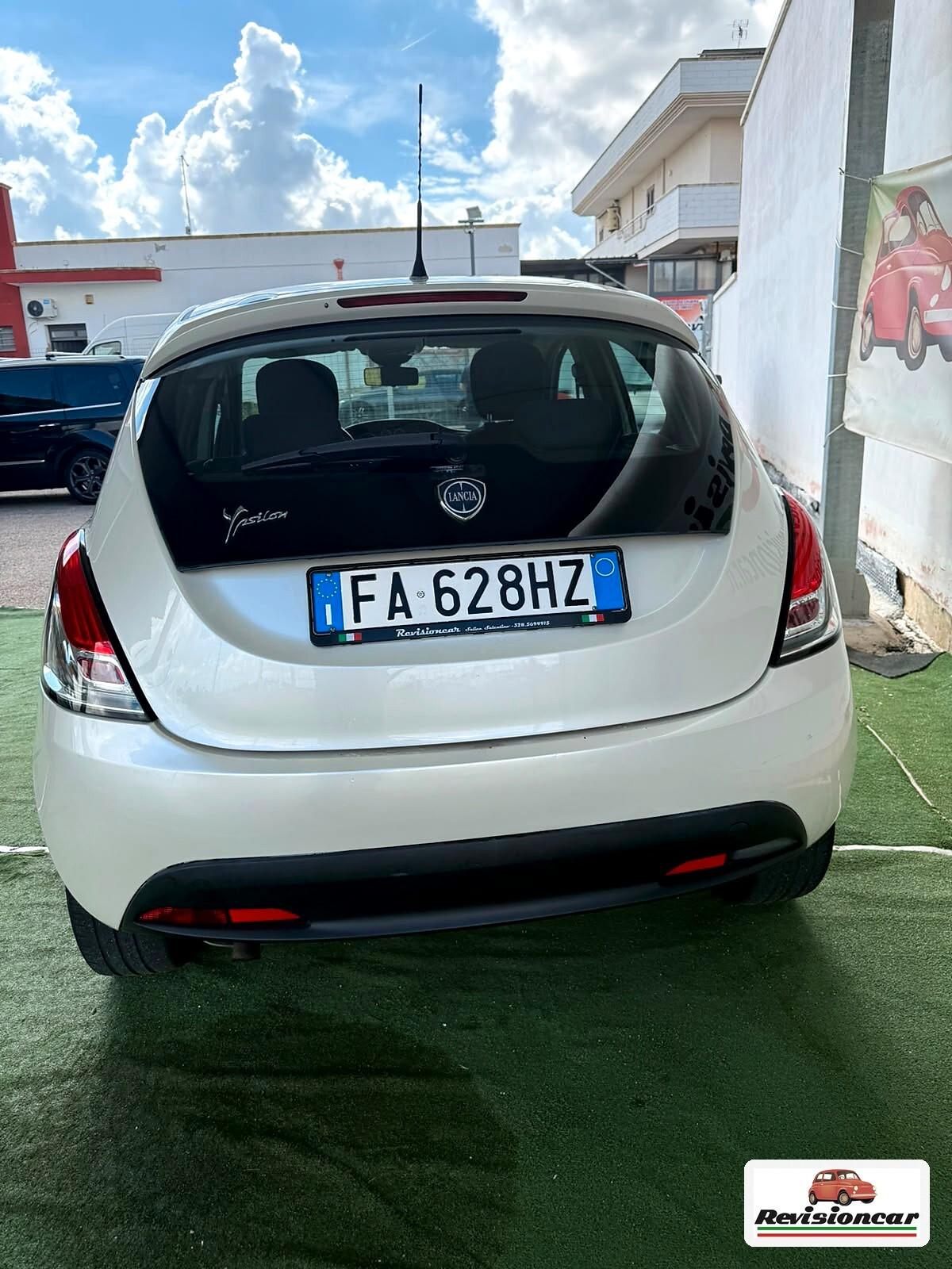 Lancia Ypsilon 1.3 MJT 16V 95 CV 5 porte S&S Gold
