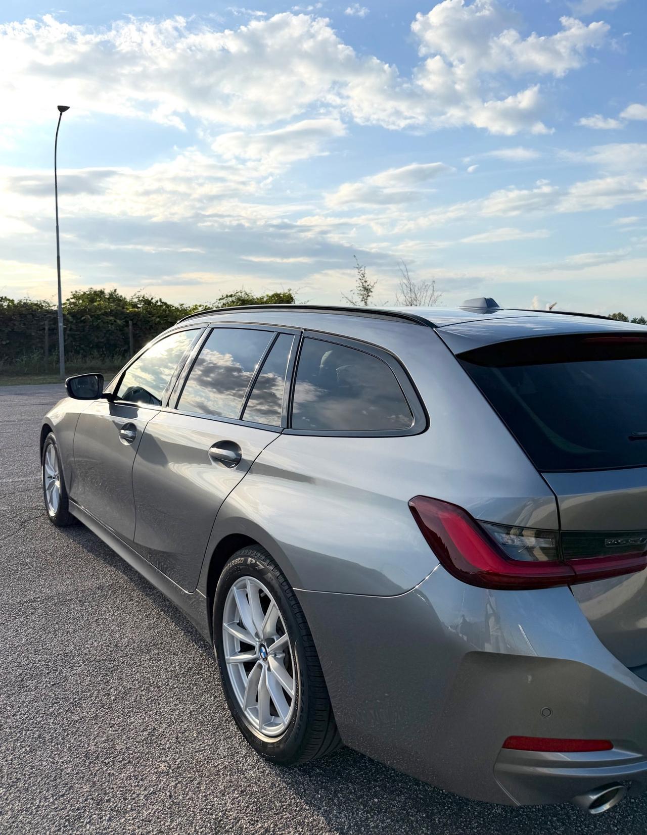 Bmw 316D mild/hybrid 48V Touring 2023 LCI