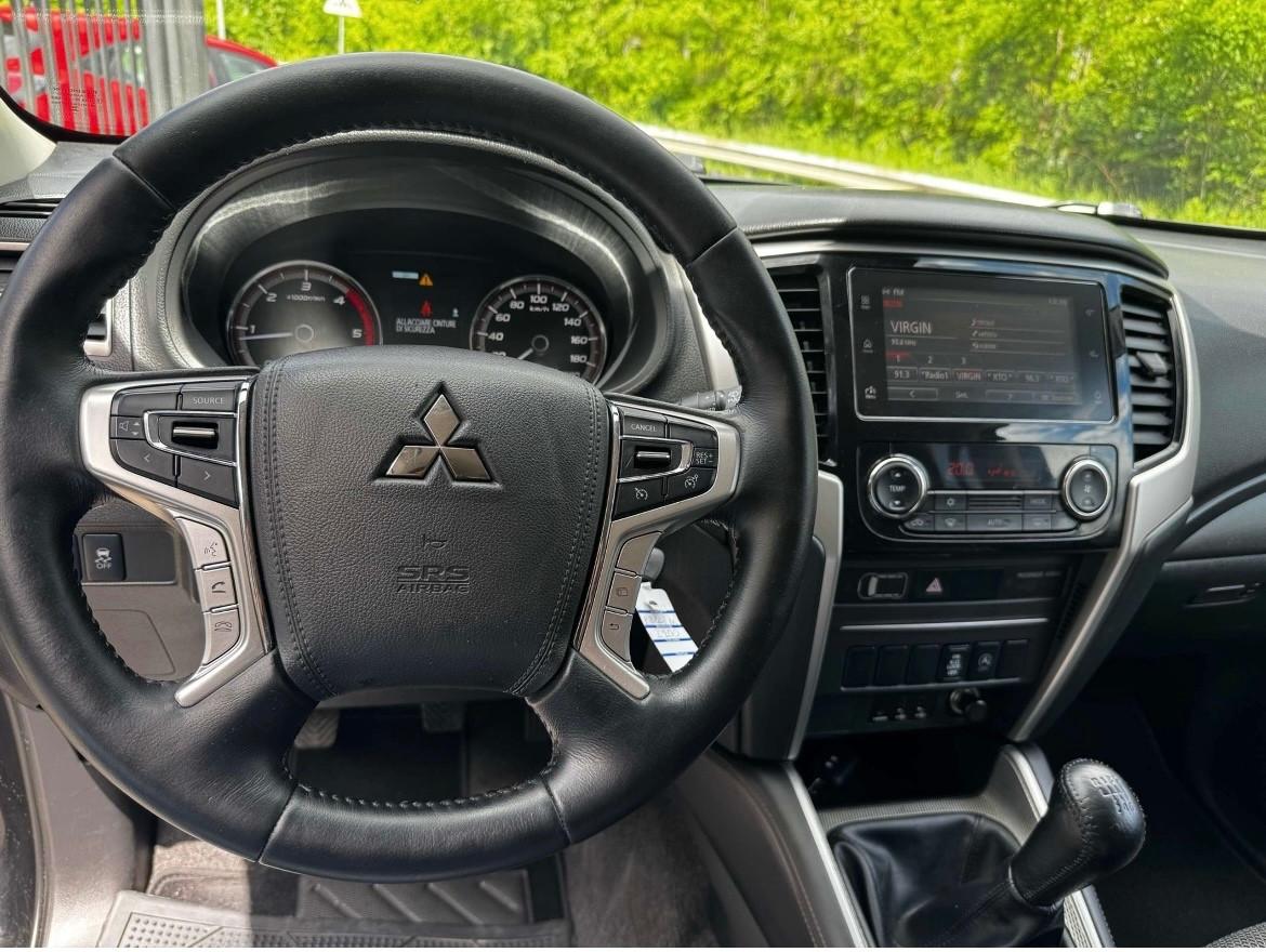 Mitsubishi L200 2.3 D Double Cab 4x4 Super Select Intense aut.