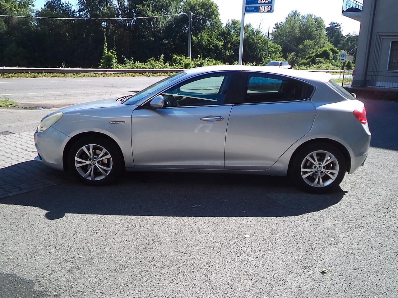 Alfa Romeo Giulietta 1.6 JTDm-2 105 CV Distinctive