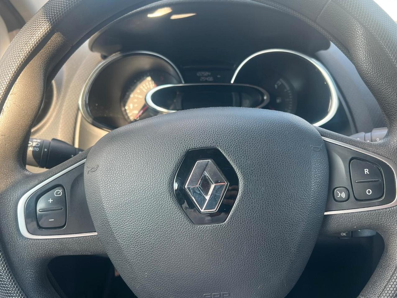Renault Clio dCi 8V 90CV Start&Stop 5 porte Energy exite