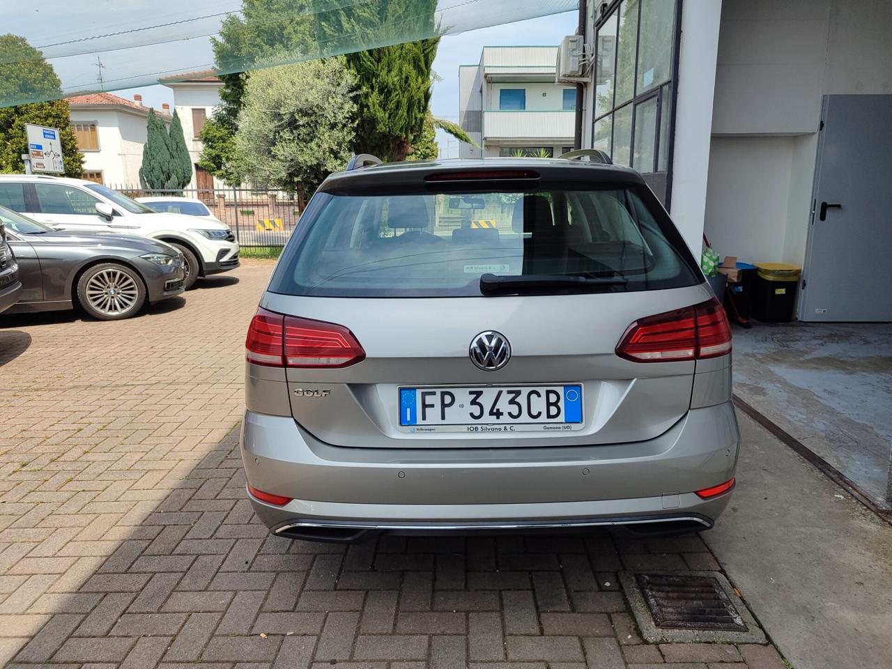 Volkswagen Golf Variant 1.6 TDI 115 CV DSG Business BlueMotion Tech.