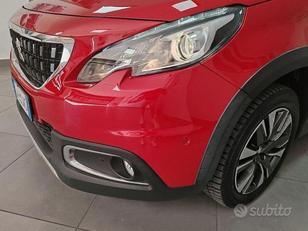 Peugeot 2008 BlueHDi 120 EAT6 S&S Allure AUTO...