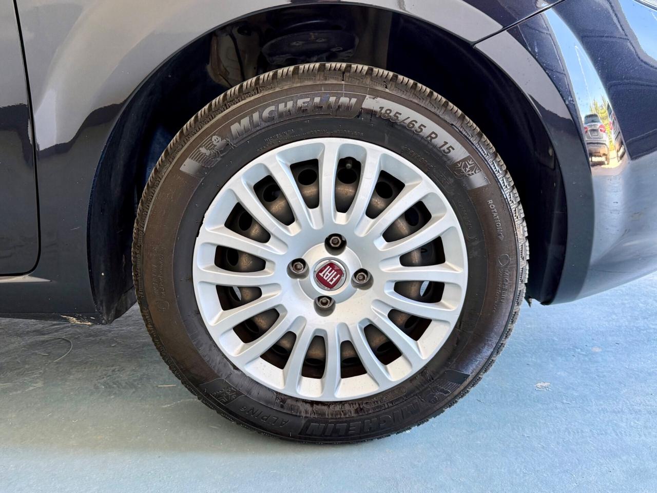 Fiat Punto 1.2 8V 5 porte Lounge Benz / GPL