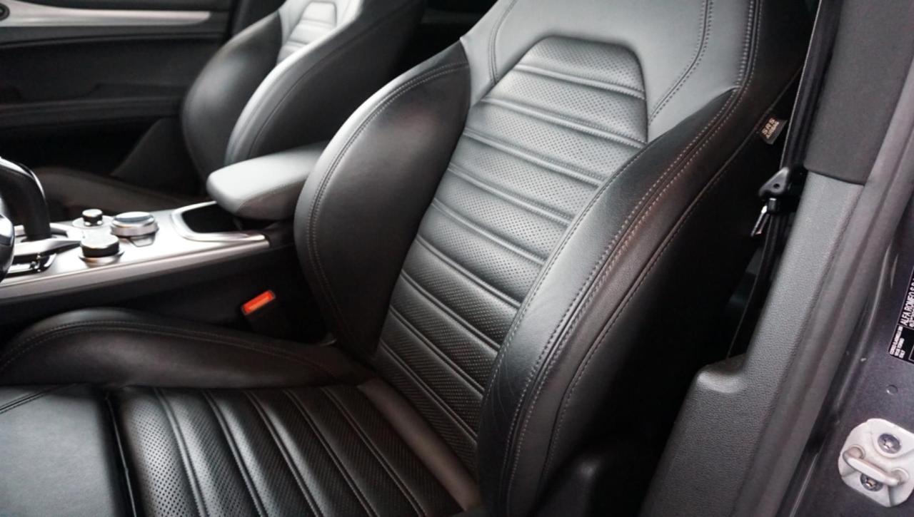 Alfa Romeo Stelvio 2.2 Turbodiesel 210 CV AT8 Q4 Veloce