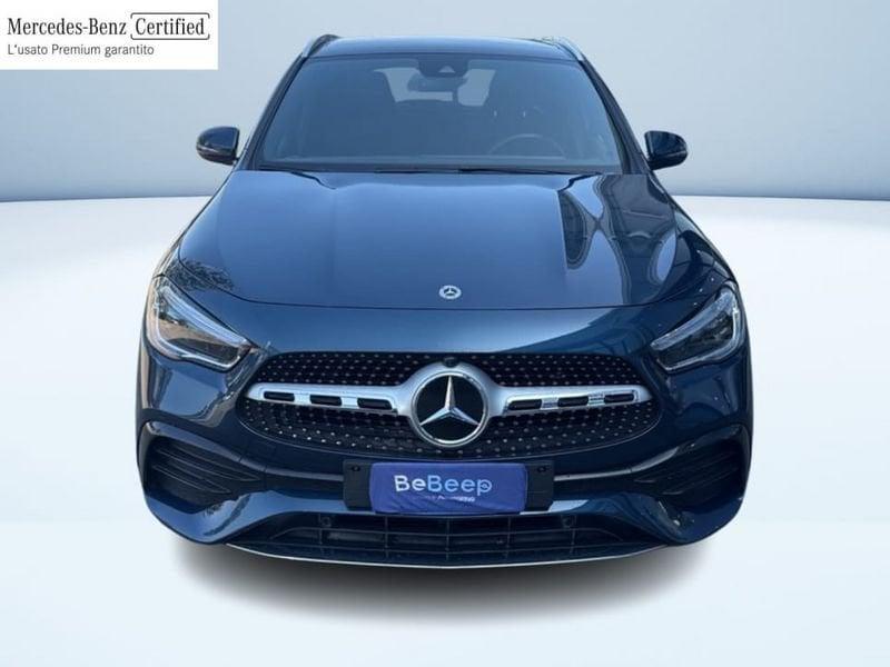 Mercedes-Benz GLA 200 D PREMIUM AUTO