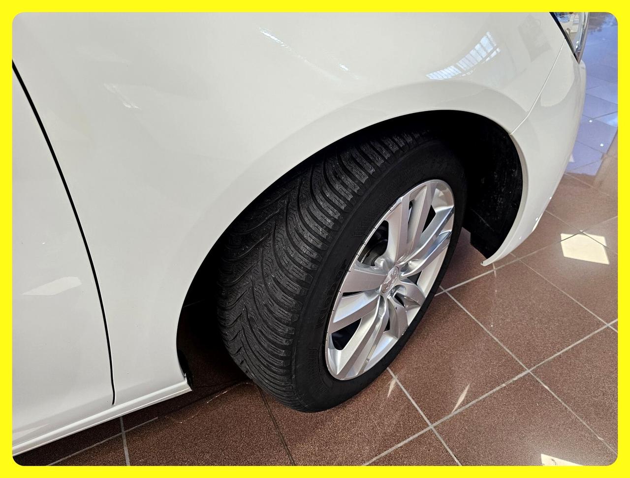 Peugeot New 308 1.5 BlueHDi 130 CV SW EAT8 Business In Garanzia 12 mesi