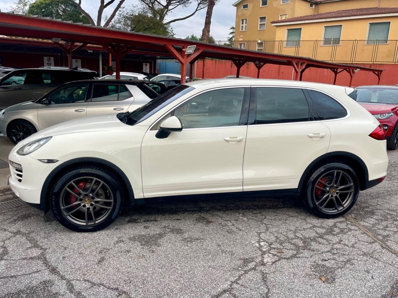 Cayenne 3.0 Diesel-tagliandi porsche-rate-