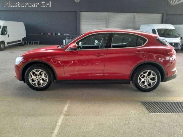 ALFA ROMEO Stelvio Stelvio 2.2 RESTYLING Business Q4 190cv - GD037TL