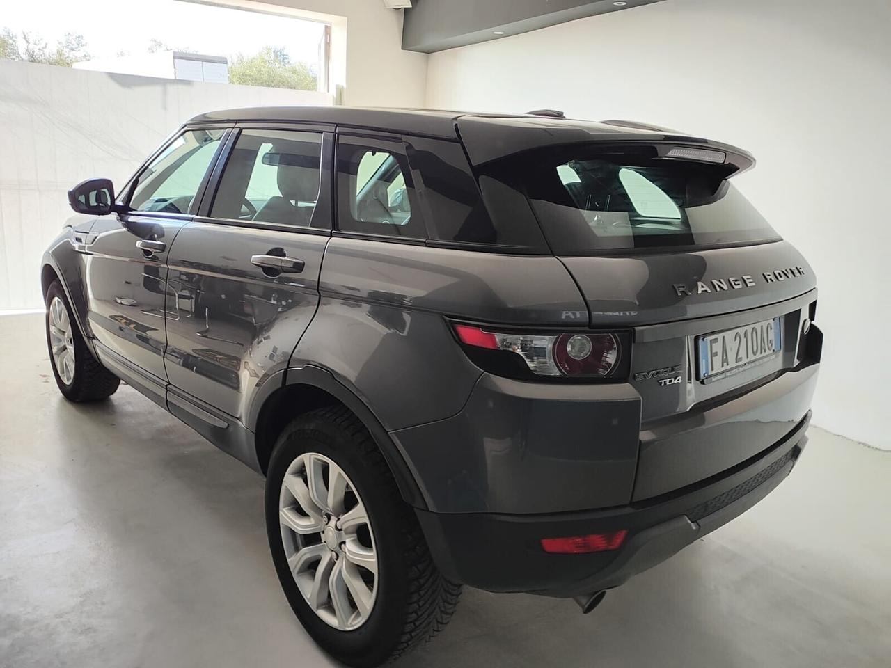 Rover Evoque 2.2 TD4 5p. Dynamic iva esposta