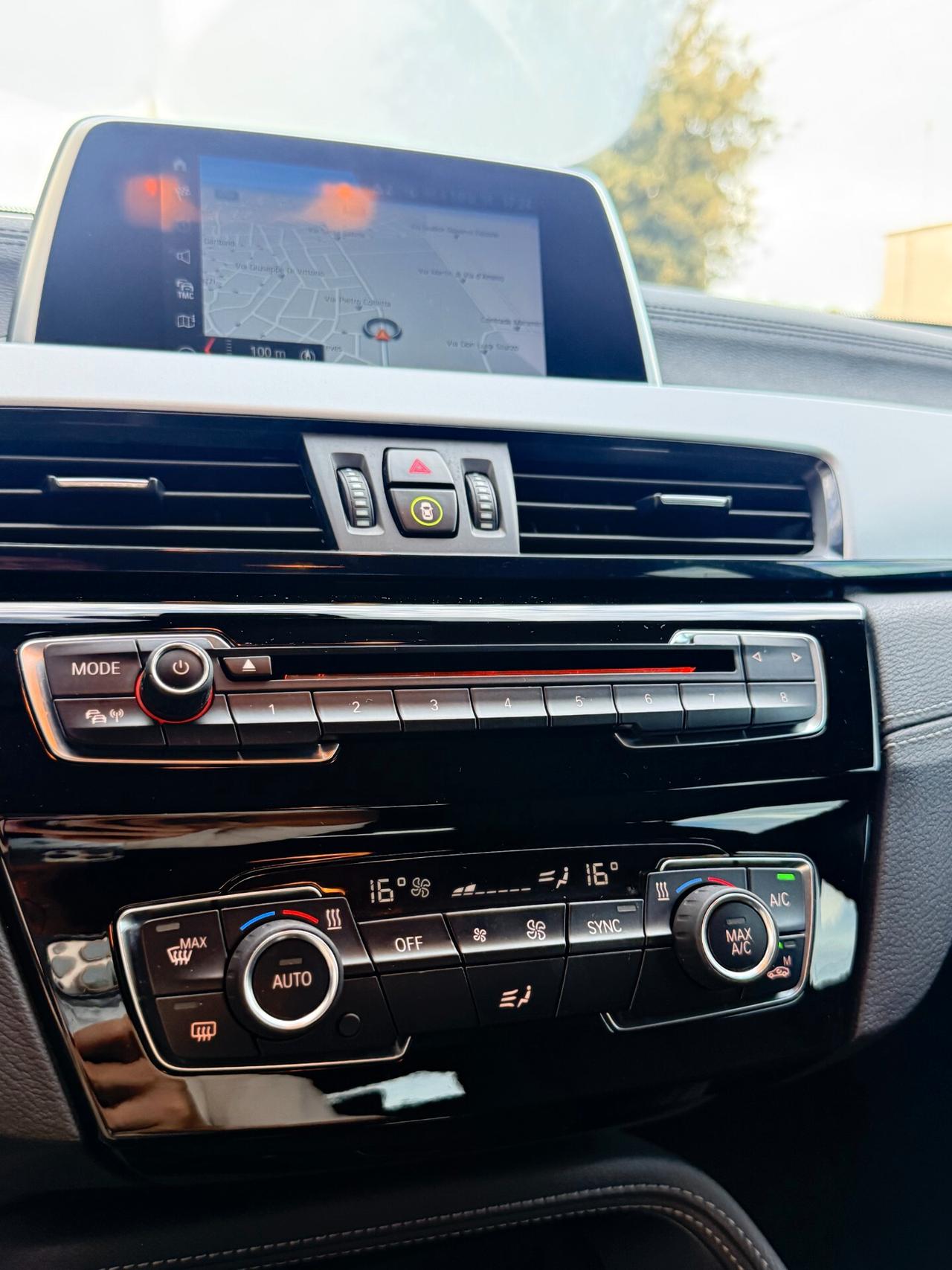 Bmw X2 sdrive18d auto NAVI,ANDROID AUTO,BLUETOOTH,SENSORI DI PARCHEGGIO,BLOCK SHAFT,FULL LED,PORTELLONE AUT