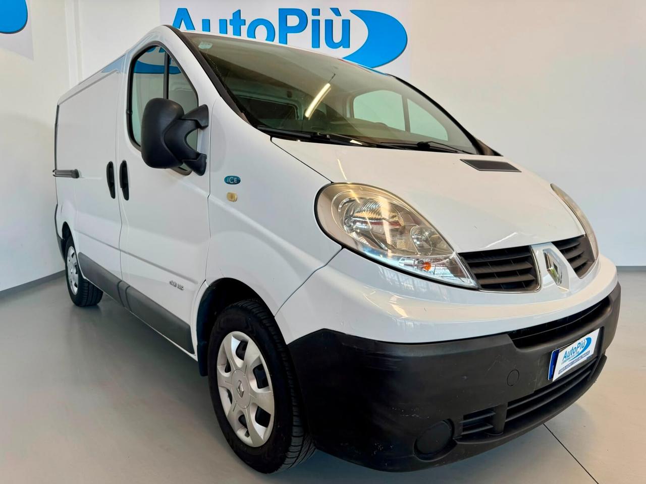 Renault Trafic L1H1 2.0 dCi 115 CV