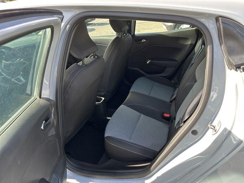 Renault Clio evolution E-Tech full hybrid 145