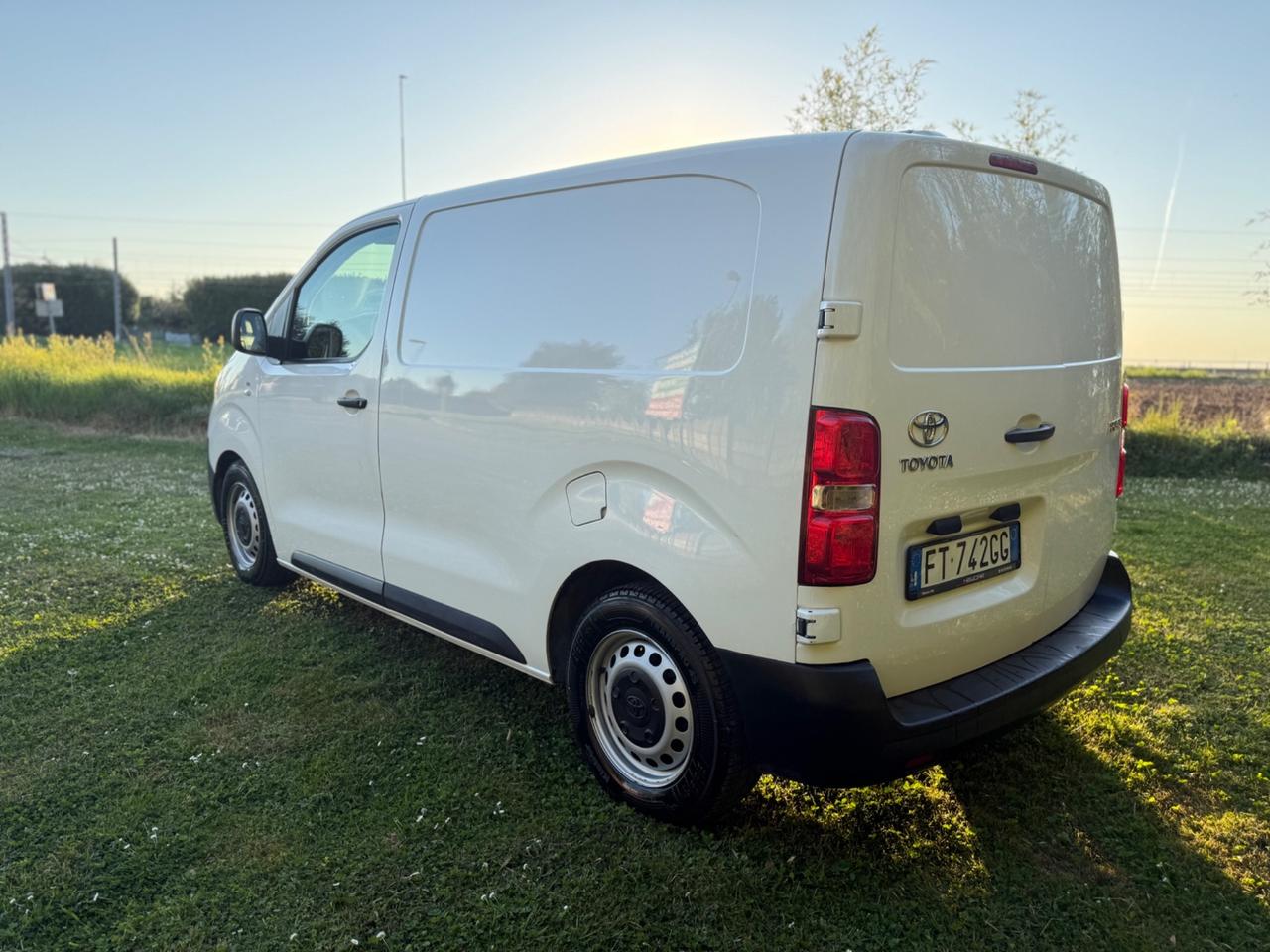 Toyota Proace 1.6D 115CV S&S PC-TN Furgone Compact 5p.10q Comfort