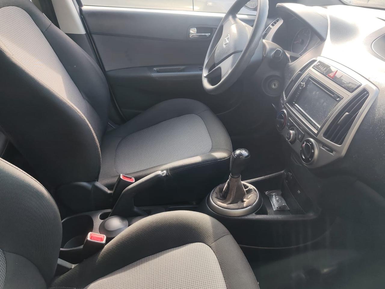 Hyundai i20 1.1 CRDi 5p. Sound Edition