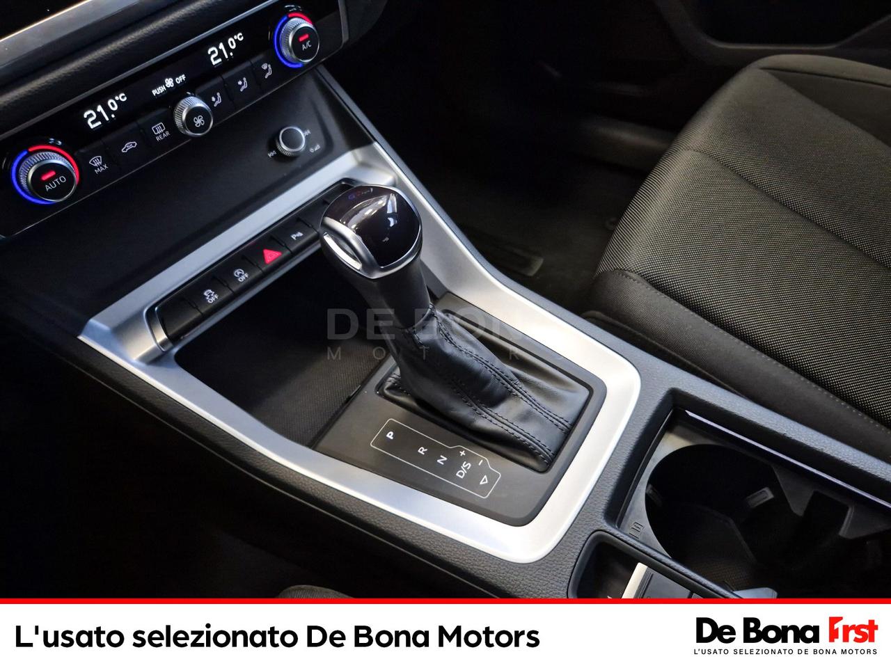 Audi Q3 35 2.0 tdi business s-tronic